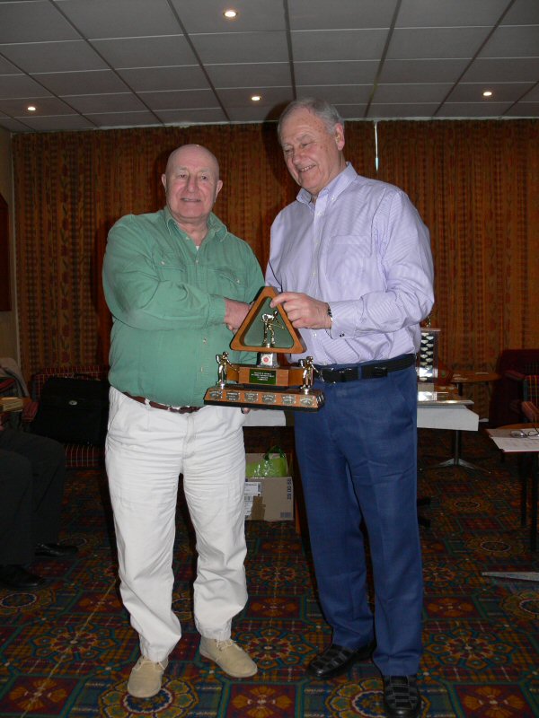 Doug Mason (New Longton A) receives the Div.1 Trophy.
